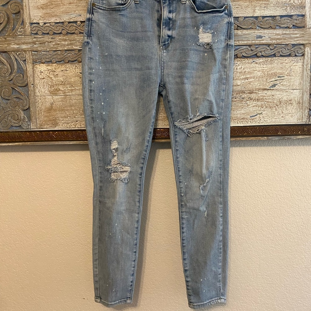 Distressed Light Blue Women's Jeans